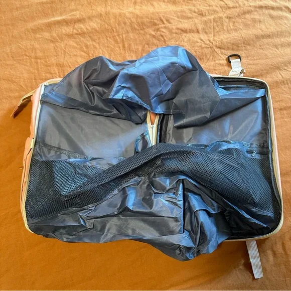 ♡ Waterproof Diaper Bag Backpack w/ Changing Station & Stroller Straps, Pink ♡ - Picture 8 of 8